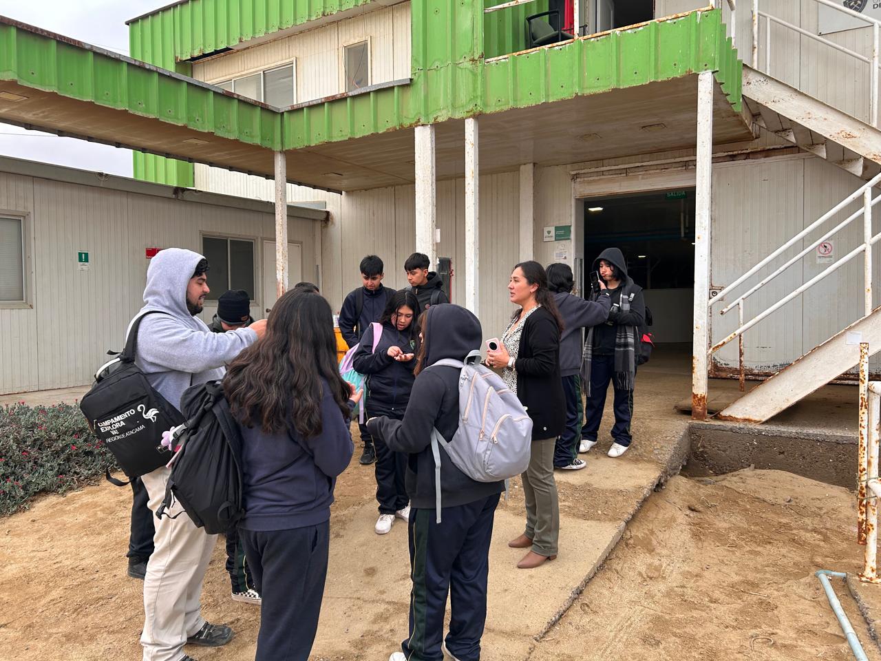 Estudiantes del Liceo San Pedro fortalecen investigaciones científicas junto a la Universidad de Atacama