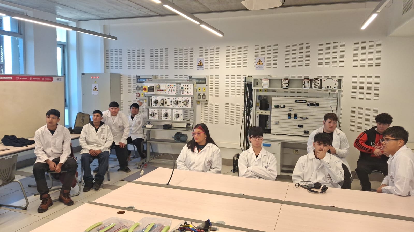 Estudiantes del Liceo El Palomar fortalecen su formación técnico-profesional junto a INACAP