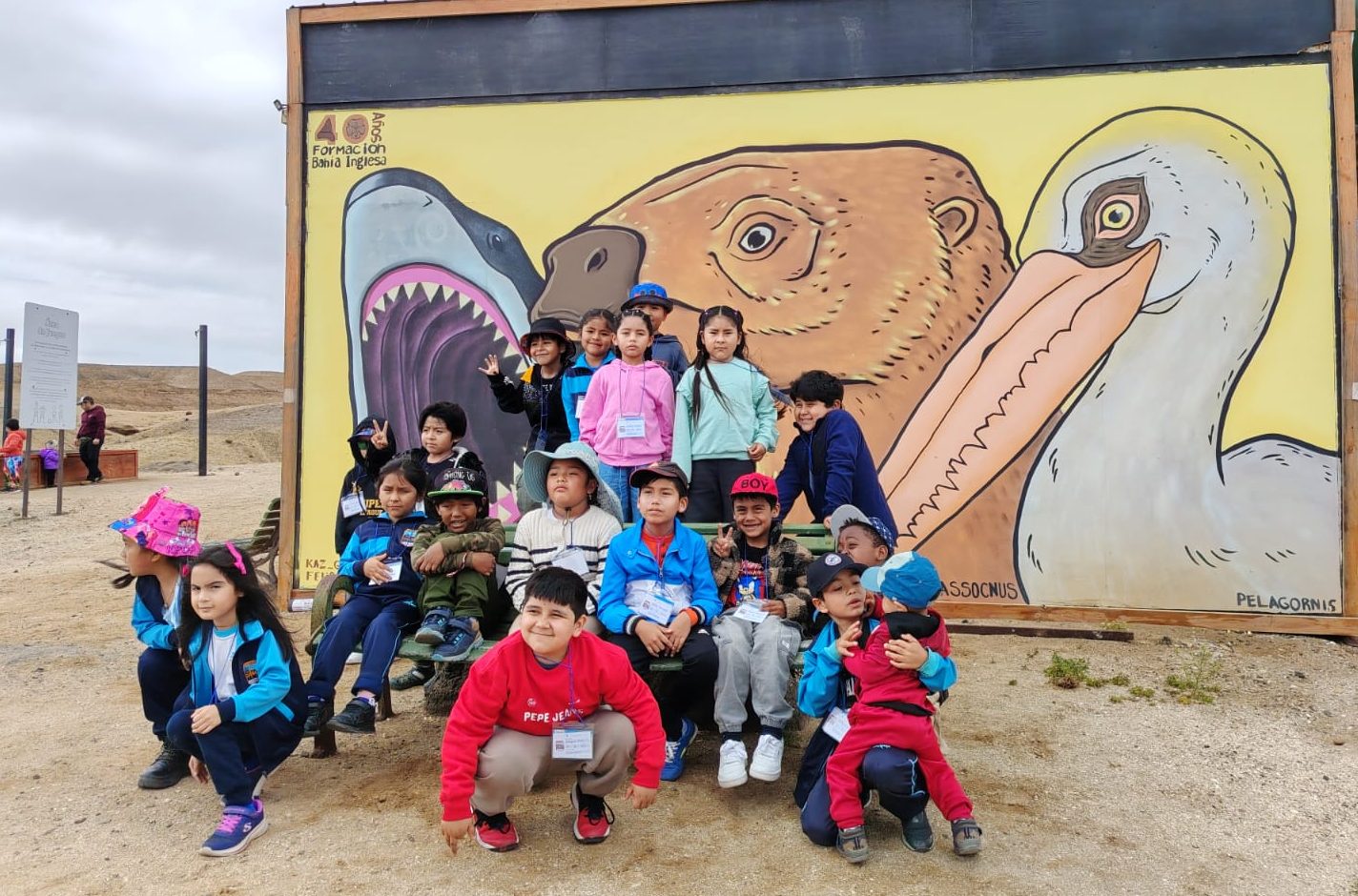 Estudiantes de la Escuela El Chañar conocieron en terreno el patrimonio natural y paleontológico de Atacama
